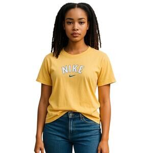 Nike Women’s Vintage 90s Y2K Cotton Yellow T Shirt size Large